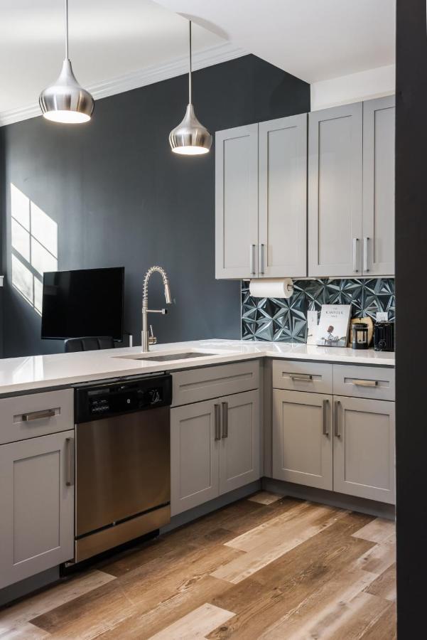 Revived Lf Square 1Br With Rooftop By Zencity セントルイス エクステリア 写真